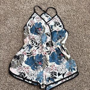 Iris Floral Print Romper - Blue and White